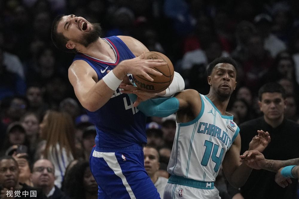 的俱乐部应 的俱乐部应